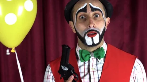 Different emotions in the clown Stock-Footage 85017722
