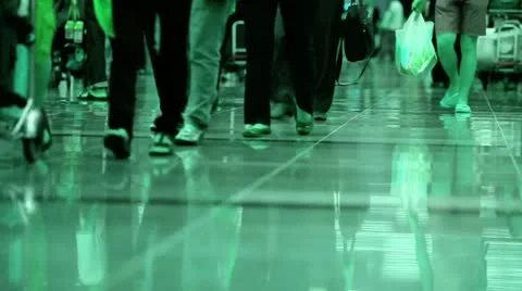 Different legs in airport Video stock 18189636