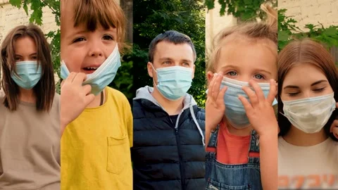 Different people take off their protective masks Vídeos de archivo 132772692