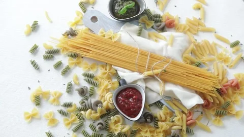 Different type of pasta. Rotating, top view Stock Footage 315270503