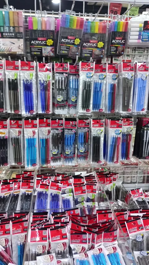 Different types of  pens on the shelf 스톡 동영상 278438170