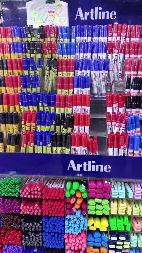 Different types of whiteboard pens on the shelf Stock Footage 278437848