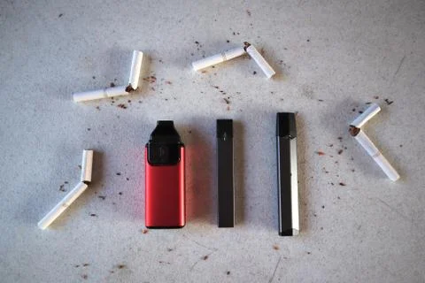 Different vape devices electronic cigarettes as smoking alternatives with bro Stock Photos