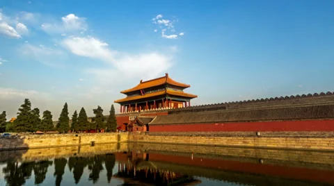 Different view to the back entrance of the Palace Museum at sunset, Beijing Video stock 38949196