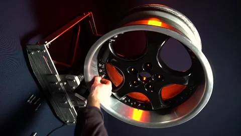 Different widths with a shelf collapsible for a drift car, vertical video Stockbeeldmateriaal 297685064