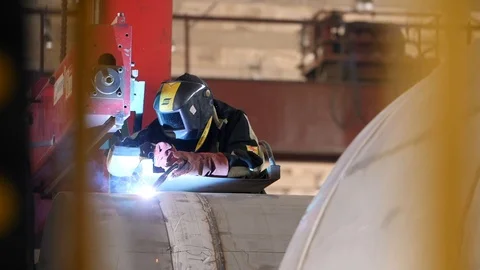 Difficult welding work in a factory Stock Footage 121003445