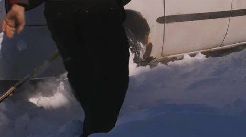 Digging out vehicle Видео 36806507