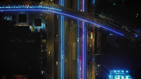 Digital City Motion Featuring Night Traffic with Light Trails 库存影片 330973076