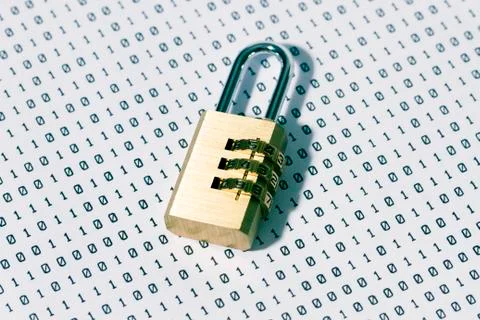 Digital code and lock, network data security Stockfoto's