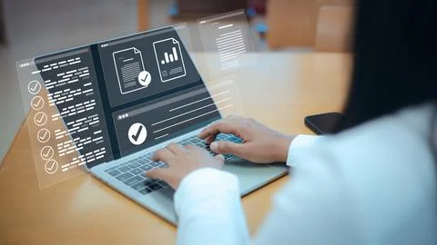 Digital document management system on laptop,Paperless office technology fo.. 스톡 사진