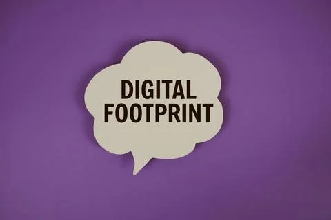 Digital Footprint text with speech bubble on purple background Foto stock