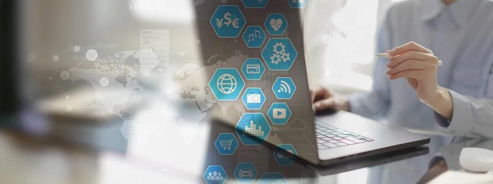 Digital Interaction and Data Visualization for Business Insights on a Wide Ba 스톡 사진