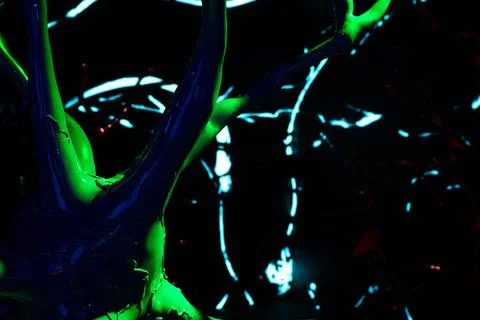Digital representation of glowing green neuron, symbolizing neural connection 스톡 일러스트