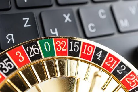 A digital roulette game with focus on number zero, suggesting a potential w.. Stock Photos