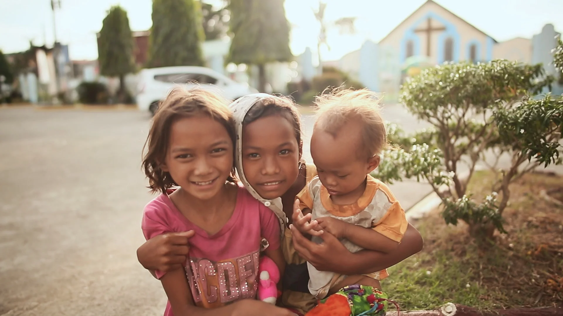 poor filipino children smiling