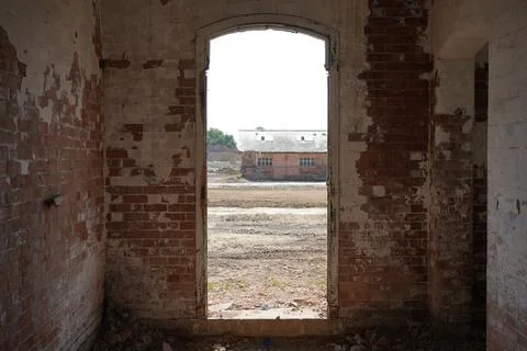 Dilapidated Brick Interior, Arched Doorway View Of Construction, Bulcote, Stock Photos