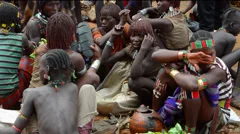 Children making a donga stick fighting i, Stock Video