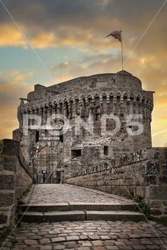 Dinan, Brittany, France. Medieval Donjon Tower along the walls of Dinan. Stock Photos