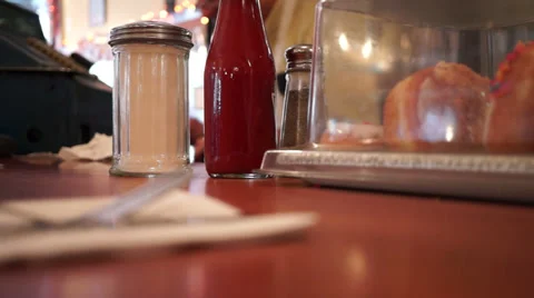 Diner 00012 02 Video stock 33303727