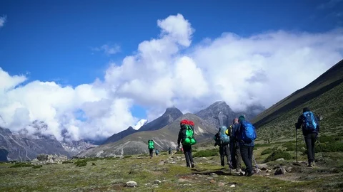 DINGBOCHE, NEPAL 16 SEPTEMBER 2017 : Trekkers Walking , Everest Base Camp Tre Stock Footage 85654802