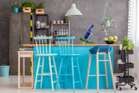 Dining room with gray wall Stock-Fotos
