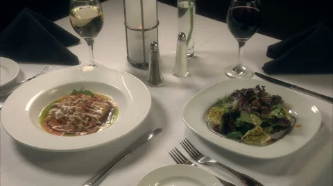 Dinner for two Video stock 986779