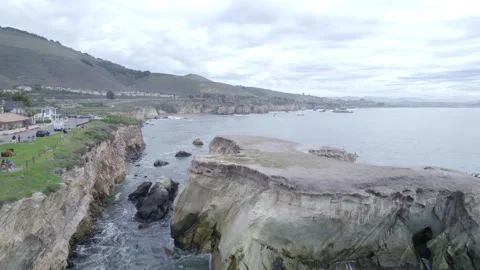 Dinosaur Caves Park. Stock Footage 168918075