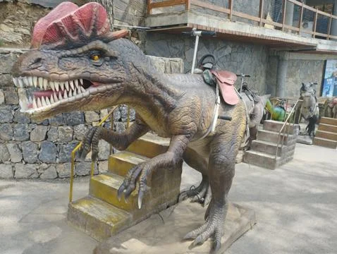 Dinosaur statue Stockfoto's
