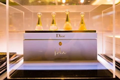 Dior perfumes 스톡 사진