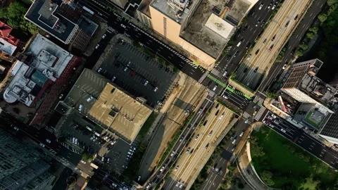 Direct Top-Down Aerial View of Urban City Streets and Highway Overpass in Ph Video stock 346908934