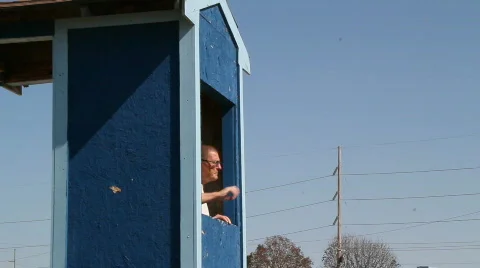 Directing in a booth 動画素材 860914