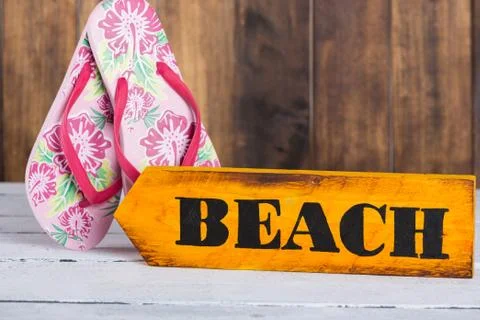 Direction sign with beach Foto stock