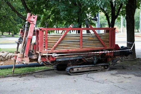 Directional drill machine or Drilling rig stands on paved asphalt. Horizontal Foto stock