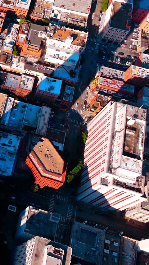 Directly above view of a downtown San Francisco intersection Vertical video. Stock Footage 342274210