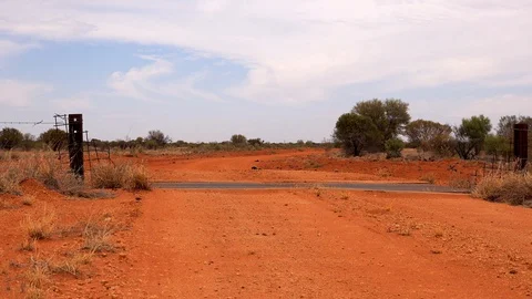 Dirt Road Cattle Grate 2 Stockbeeldmateriaal 128343433