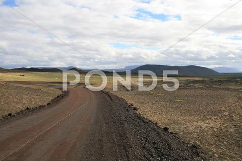 Dirt road in iceland Stock Photos