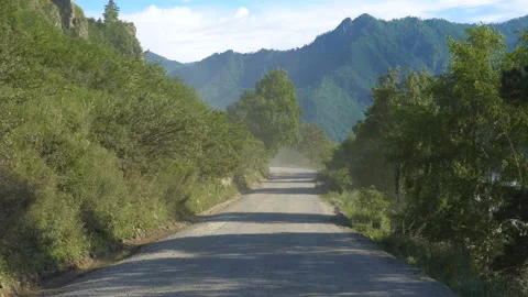 A dirt road in the mountains. Video stock 93122371