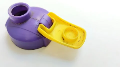 Dirty drink bottle cap on white background 스톡 동영상 314928641