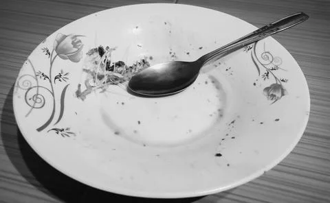Dirty Empty Ceramic Bowl or Plates 库存照片