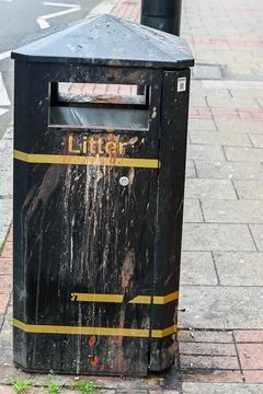 Dirty litter bin Stock Photos