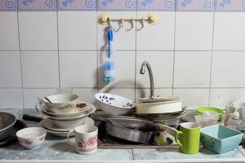 Dirty sink The dishes are not clean Foto stock