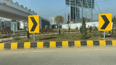 Dirty traffic making rush on roads in Lahore Pakistan on March 18, 2024 Stock-Footage 269172724