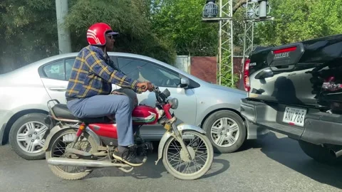 Dirty traffic making rush on roads in Lahore Pakistan on March 18, 2024 Stock-Footage 269180054
