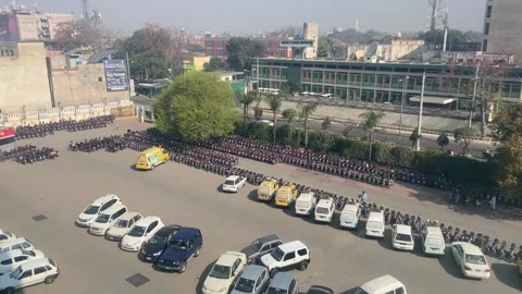 Dirty traffic making rush on roads in Lahore Pakistan on March 18, 2024 Stock-Footage 269220792