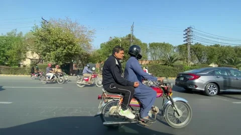 Dirty traffic making rush on roads in Lahore Pakistan on March 18, 2024 스톡 동영상 269825165