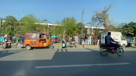 Dirty traffic making rush on roads in Lahore Pakistan on March 18, 2024 스톡 동영상 269829509