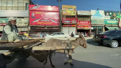 Dirty traffic making rush on roads in Lahore Pakistan on March 18, 2024 Stock-Footage 269832764