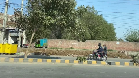 Dirty traffic making rush on roads in Lahore Pakistan on March 18, 2024 Video stock 269841917