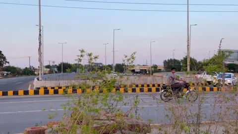 Dirty traffic making rush on roads in Lahore Pakistan on March 18, 2024 Stock-Footage 274165282