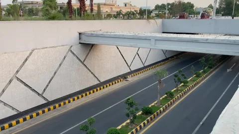Dirty traffic making rush on roads in Lahore Pakistan on March 18, 2024 Stock-Footage 274186002
